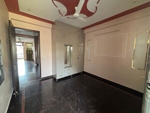 Room in 2 BHK Builder Floor at Sector 51 – for Rent