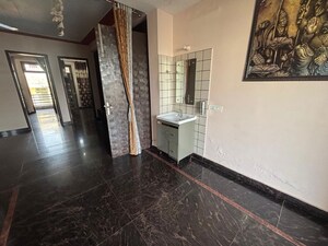 Balcony in 2 BHK Builder Floor at Sector 51 – for Rent