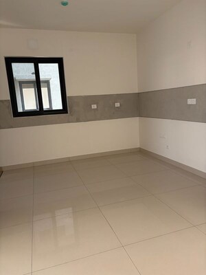 Room in 3 BHK Apartment at Purva Atmosphere, Thanisandra Main Road – for Sale