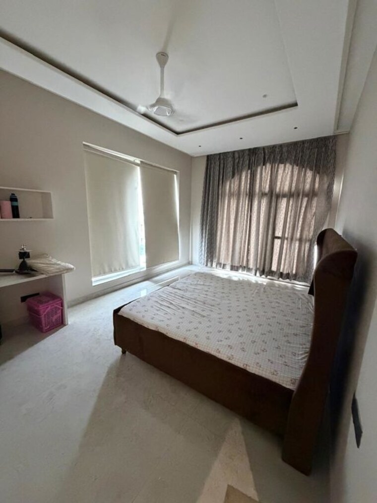 Bedroom, sector 88 2.5 Bedroom 200 Sq.Yd. Builder Floor In Sector 88 Mohali 10592492
