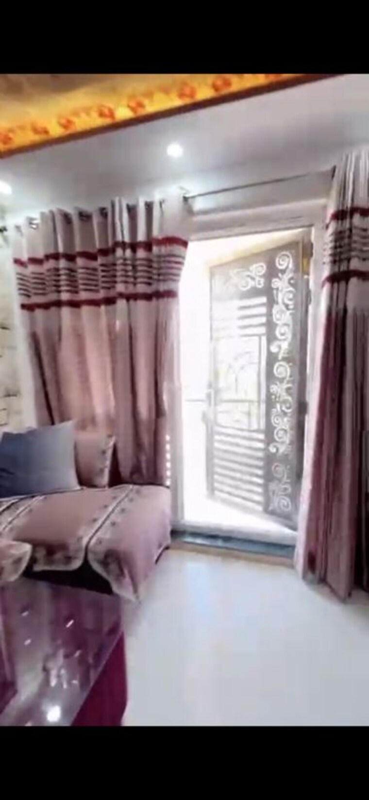 undefined, bptp-park-floors-i 4 Bedroom 300 Sq.Yd. Builder Floor In Sector 77 Faridabad 10592491