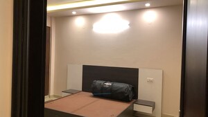 Bedroom in 2.5 BHK Builder Floor at Smart World Orchard, Sector 61 – for Rent