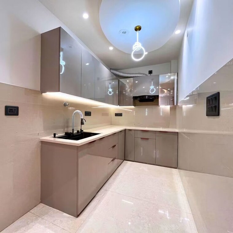 Kitchen, uttam nagar 3 Bedroom 909 Sq.Ft. Builder Floor In Uttam Nagar Delhi 10592532