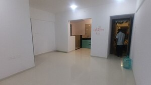 Room in 2 BHK Apartment at Mittal Petals, Wakad – for Rent