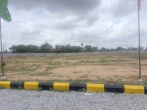  Plot For Sale in Eterna City, Ibrahimpatnam