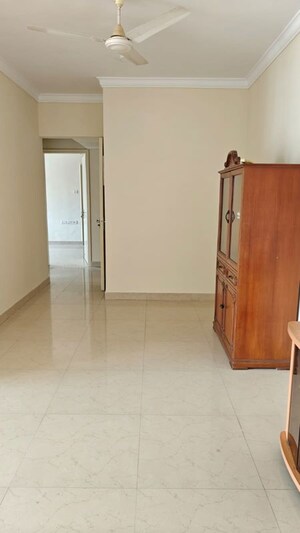 Room in 2 BHK Apartment at Goyal Lakshchandi Heights, Goregaon East – for Rent