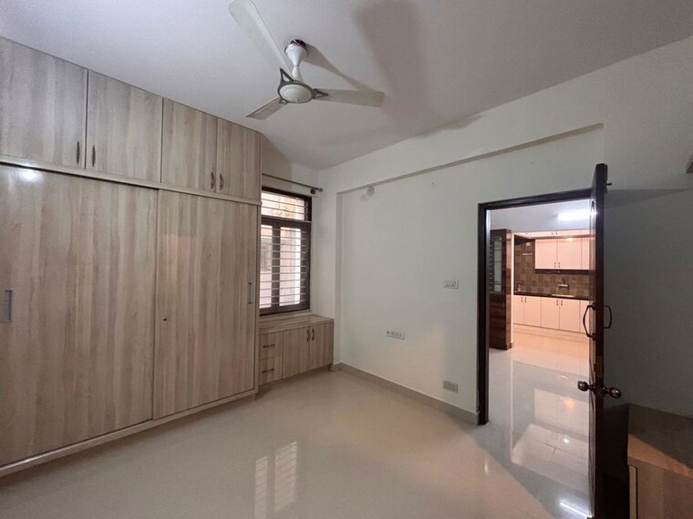 Room, sudarshan-ruby 2 Bedroom 1000 Sq.Ft. Apartment In Indiranagar Bangalore 10592549
