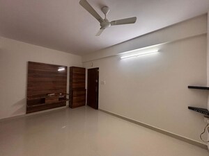 Room in 2 BHK Apartment at Sudarshan Ruby, Indiranagar – for Rent