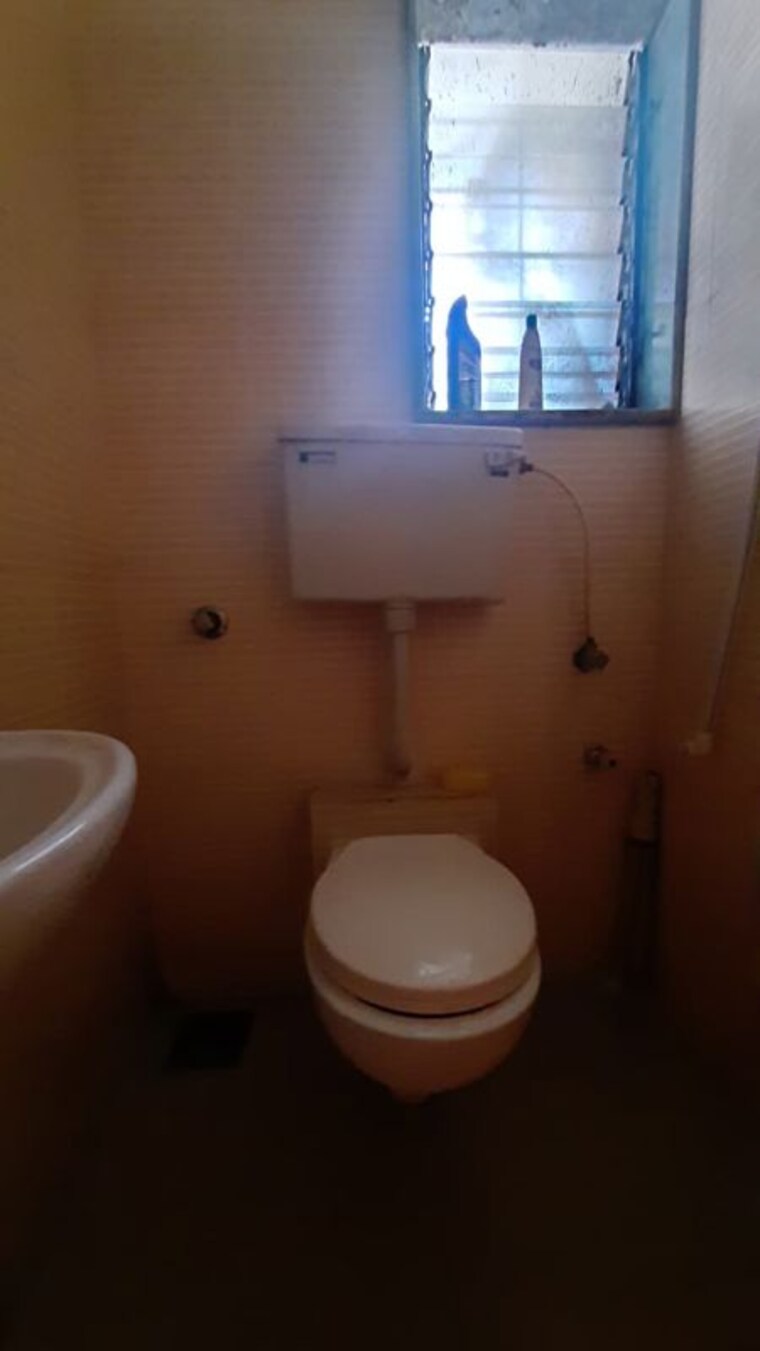 Bathroom, haware-citi 2 Bedroom 625 Sq.Ft. Apartment In Ghodbunder Road Thane 10592553