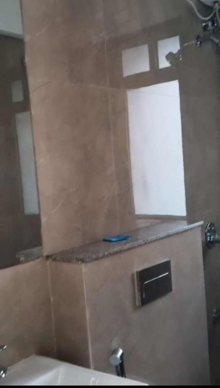 Bathroom, sunteck-avenue-2 2 Bedroom 644 Sq.Ft. Apartment In Goregaon West Mumbai 10592554