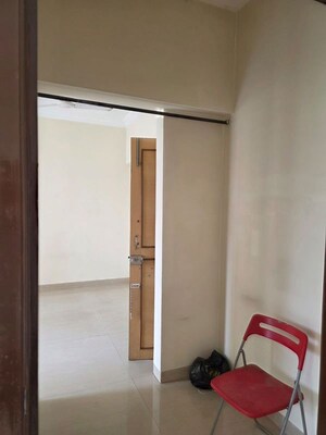 Room in 1 BHK Apartment at K Raheja Heights, Malad East – for Rent