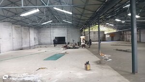  Warehouse For Rent in Taratala