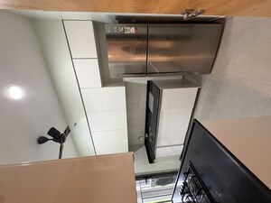 Furnished Amenities in 2 BHK Apartment at Chandak Cornerstone, Worli – for Rent
