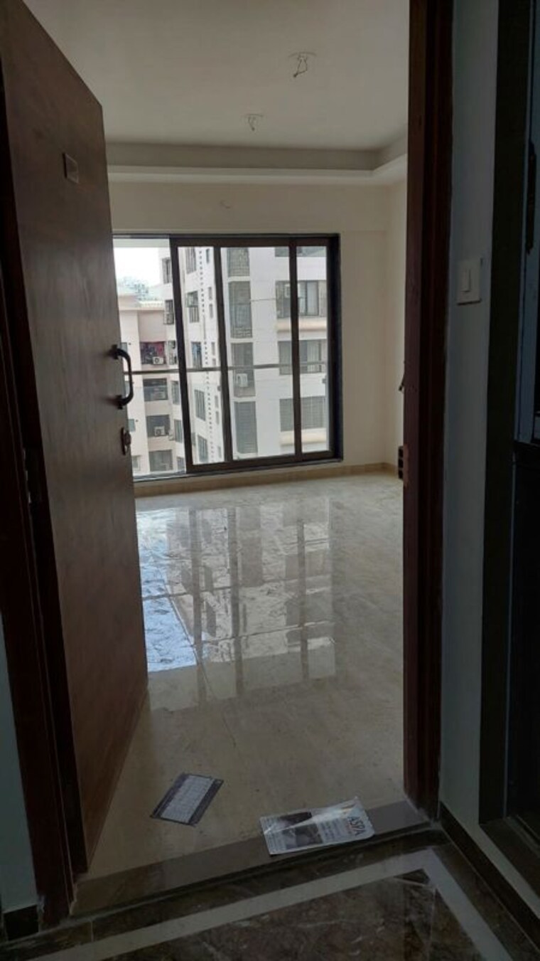 Room, roha-satsang-bharti 1.5 Bedroom 480 Sq.Ft. Apartment In Malad East Mumbai 10592593