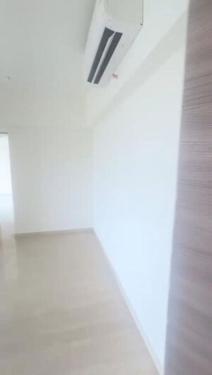 Room in 2 BHK Apartment at Lodha Woods, Kandivali East – for Rent