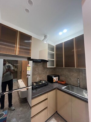 Kitchen in 1 BHK Builder Floor at Sector 43 – for Rent
