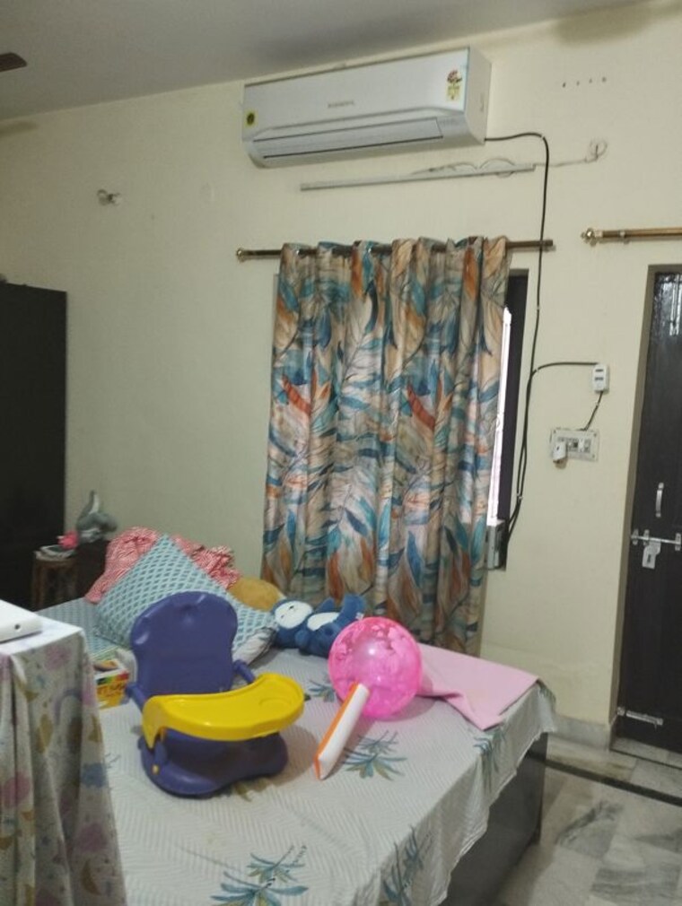 Bedroom, sector 14 3 Bedroom 263 Sq.Yd. Independent House In Sector 14 Sonipat 10592629