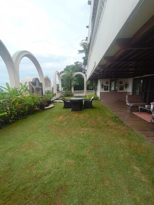 6+ BHK Independent House – Garden View at Banjara Hills - for Rent