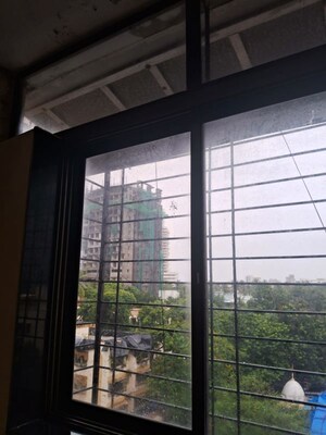 Room in 1 BHK Apartment at Jyoti Apartments Andheri, Andheri West – for Rent