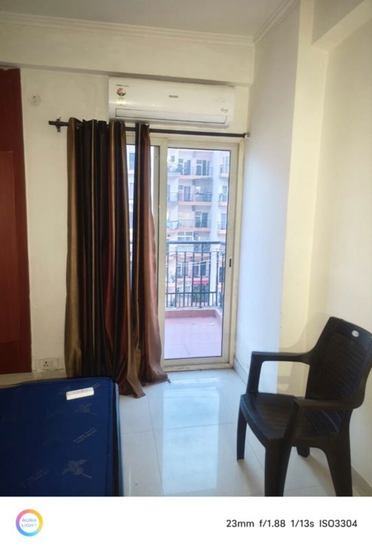 Living Room, maxblis-grand-kingston 1 Bedroom 650 Sq.Ft. Apartment In Sector 75 Noida 10592744