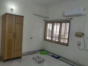 Room in 3 BHK Apartment at Dukes Galaxy, Banjara Hills – for Rent