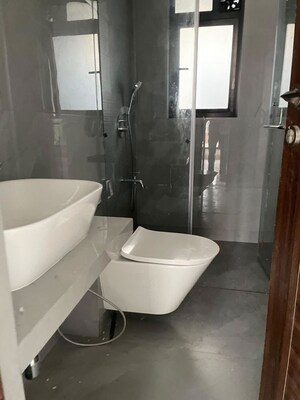 Bathroom in 3 BHK Apartment at Webtech Shiv Heights, Khar West – for Sale