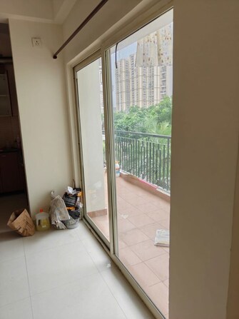 2 BHK + Servant Room 1150 Sq.Ft. Apartment in Maxblis White House