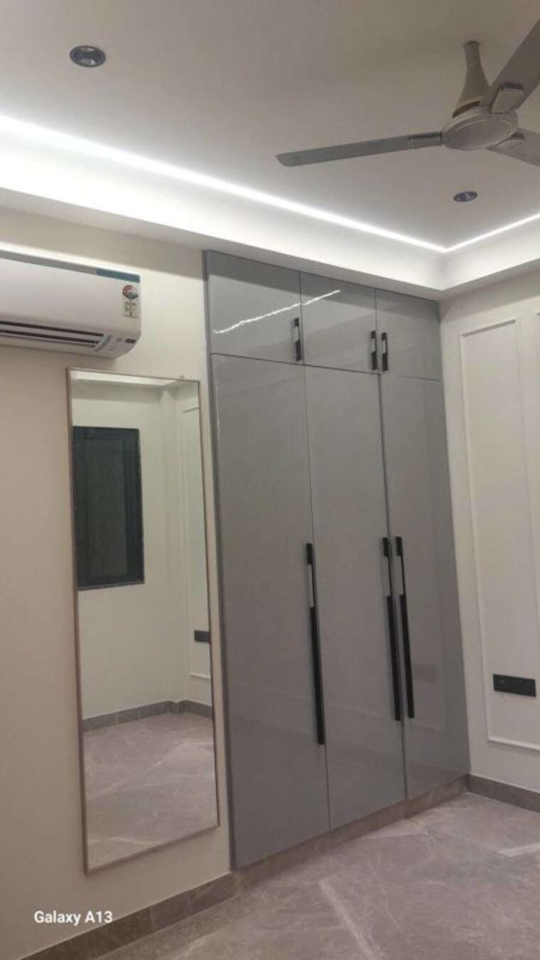 undefined, unitech-south-city-ii 4 Bedroom 2200 Sq.Ft. Builder Floor In Sector 50 Gurgaon 10592774