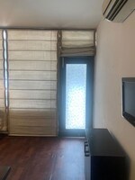 3 BHK + Extra Room 1750 Sq.Ft. Builder Floor in Unitech South City II