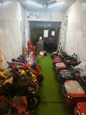 Parking in  Shop at Seawoods Sector 40 – for Rent