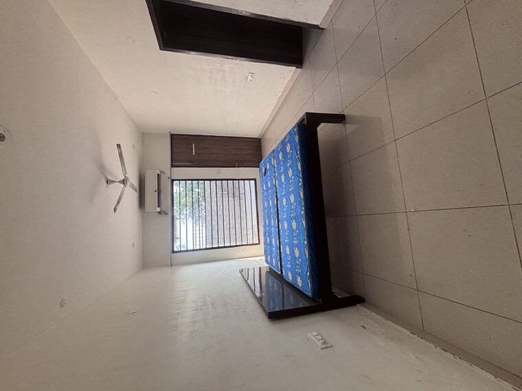 Room, aerocity 2 Bedroom 250 Sq.Yd. Builder Floor In Aerocity Mohali 10592940