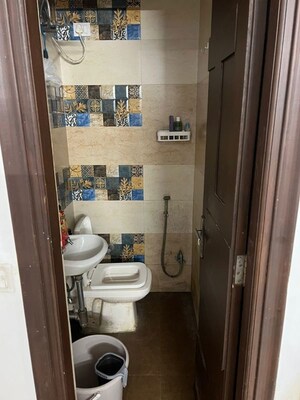 Bathroom in 3 BHK Builder Floor at South City 1 – for Rent