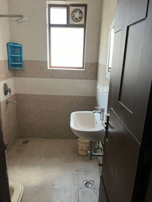 Bathroom in 3 BHK Builder Floor at South City 1 – for Rent