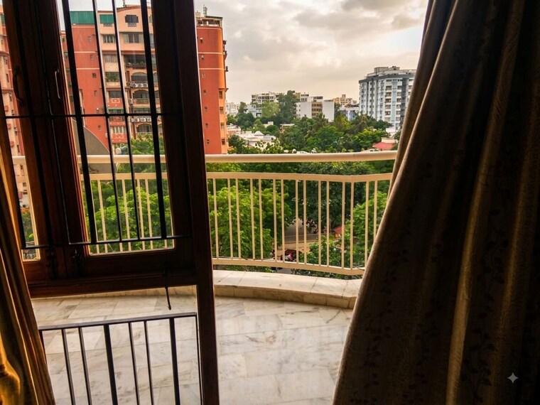 Balcony, thaltej 4 Bedroom 2880 Sq.Ft. Apartment In Thaltej Ahmedabad 10592956