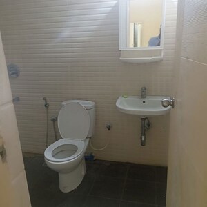 Bathroom in 2 BHK Apartment at Sri Sai Residency Kadubeesanahalli, Kadubeesanahalli – for Rent