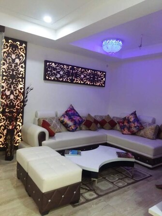 3 BHK 1600 Sq.Ft. Apartment in Nirala Trio