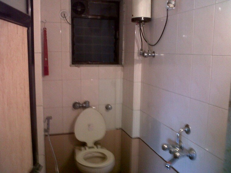 Bathroom, vasant-oscar 2 Bedroom 650 Sq.Ft. Apartment In Mulund West Mumbai 10592984