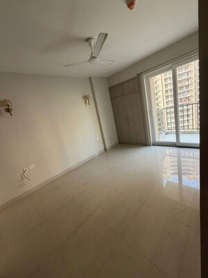 Room in 1 RK Builder Floor at Sector 141 – for Rent