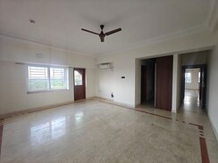 3 BHK + Servant Room,Basement,Store Room Apartment For Rent in Frazer Town