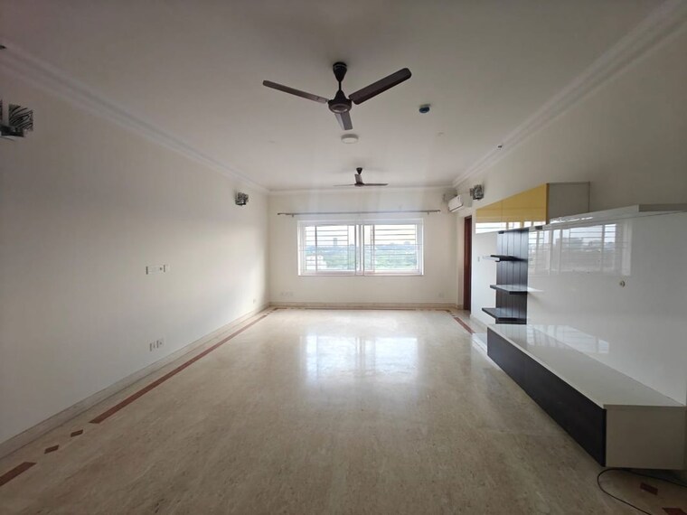 Room, frazer town 3 Bedroom 3400 Sq.Ft. Apartment In Frazer Town Bangalore 10592995