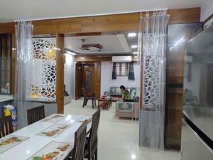 Bedroom in 3 BHK Apartment at Vastrapur – for Rent