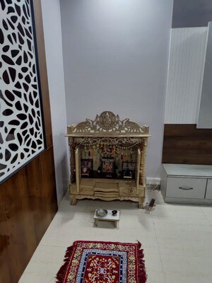 Bedroom in 3 BHK Apartment at Vastrapur – for Rent