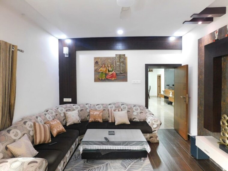 Living Room, ameerpet 6 Bedroom 6000 Sq.Ft. Independent House In Ameerpet Hyderabad 10593012