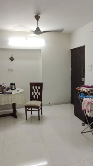 Team Area in 2 BHK Apartment at Bhandup East – for Rent