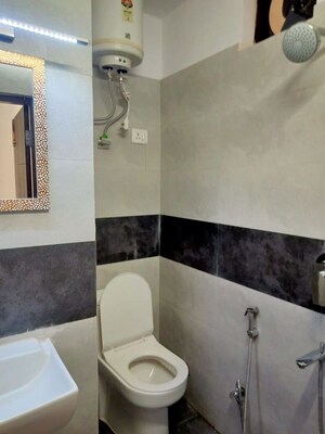 Bathroom in 1 BHK Builder Floor at Malviya Nagar – for Rent