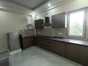 Kitchen in 1 BHK Builder Floor at Sector 31 – for Rent