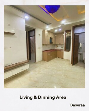 Room in 3 BHK Builder Floor at Soho Apartments, Shakti Khand – for Sale