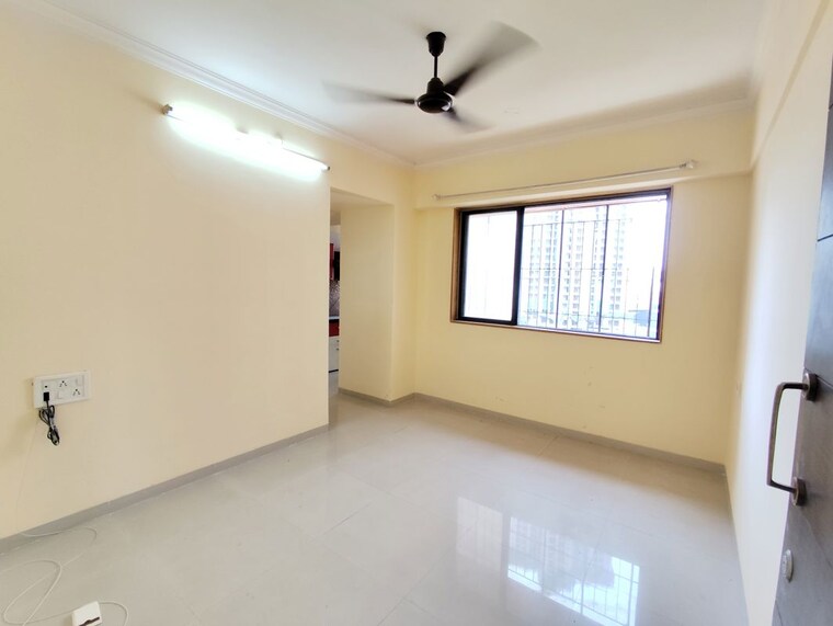 Room, puranik-hometown 1 Bedroom 580 Sq.Ft. Apartment In Ghodbunder Road Thane 10593070