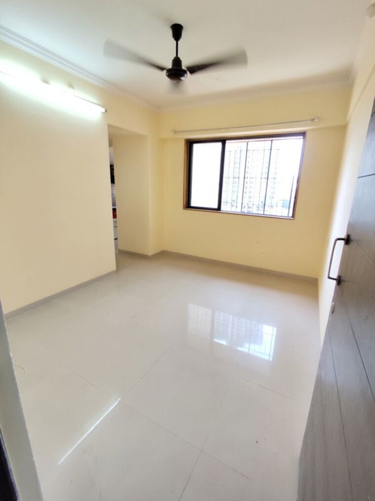 Room, puranik-hometown 1 Bedroom 580 Sq.Ft. Apartment In Ghodbunder Road Thane 10593070