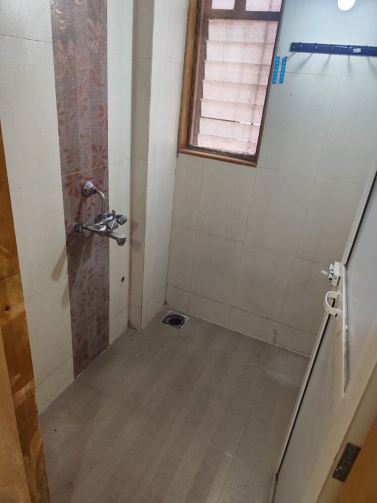 Bathroom, puranik-hometown 1 Bedroom 580 Sq.Ft. Apartment In Ghodbunder Road Thane 10593070